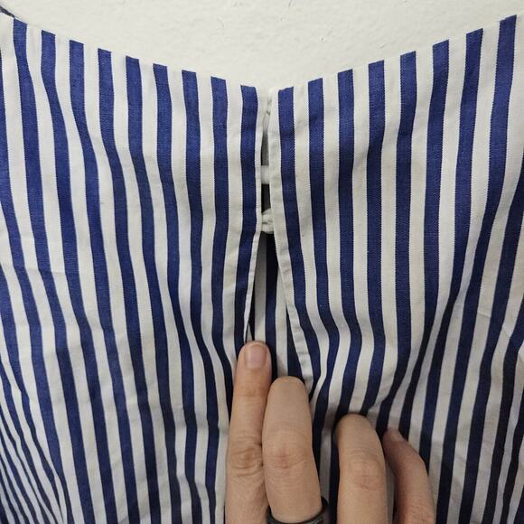Tuckernuck Pomander Place Nautical Blue/White Striped Top Sz Medium Cotton - Picture 4 of 8